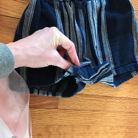 Old navy girls set 18 months & 2T - Picture 5 of 5